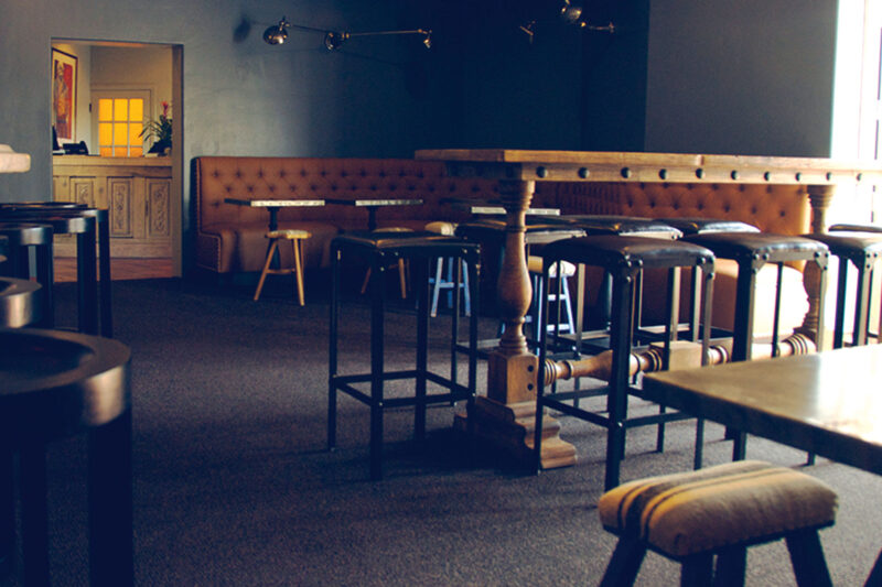 Ca’ Del Sole Bar Area Seating